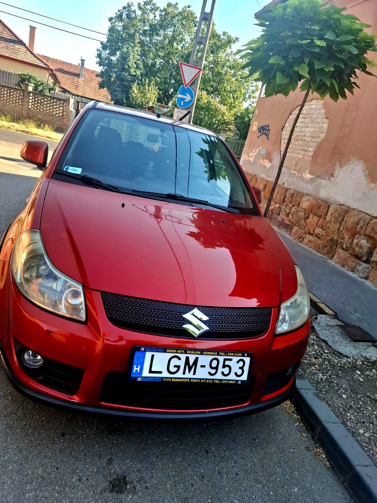 Autó